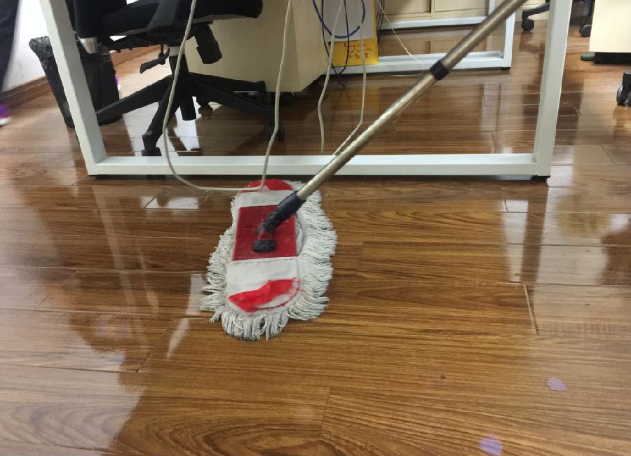 余庆县木地板保洁案例